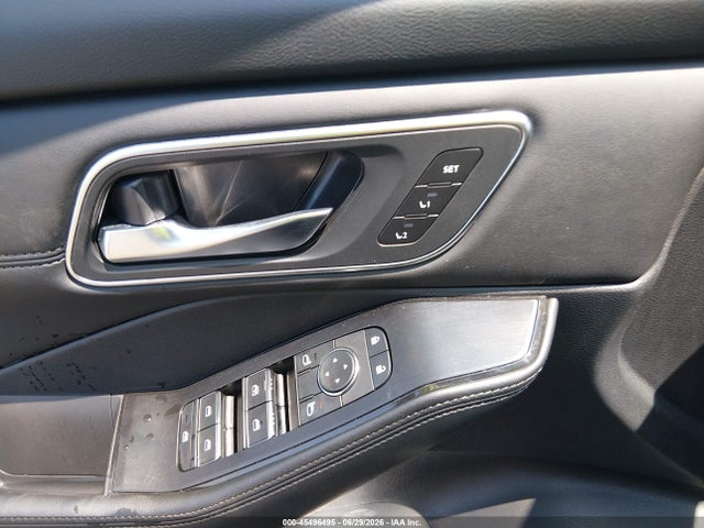 JN8BT3DD9TW299766 Nissan Rogue Platinum