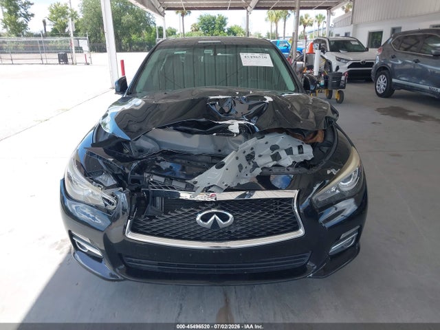 45496520 :رقم المزاد ، JN1BV7AP7FM347196 vin ، 2015 Infiniti Q50 Premium مزاد بيع