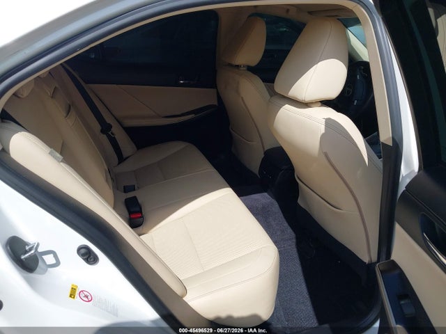2014 Lexus Is 350 მანქანა იყიდება აუქციონზე, vin: JTHBE1D20E5010564, აუქციონის ნომერი: 45496529
