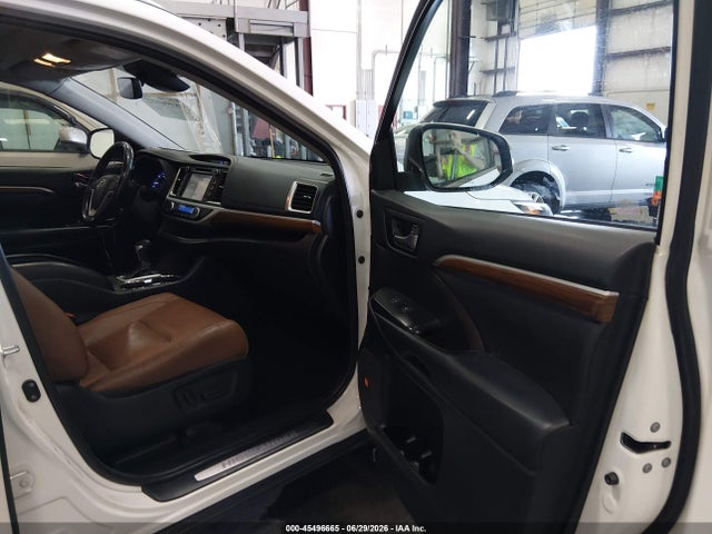 5TDDGRFH0JS045937 Toyota Highlander Hybrid Limited Platinum