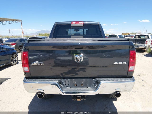3C6RR7LTXJG130710 RAM 1500 Big Horn 4x4 5&#039;7 Box