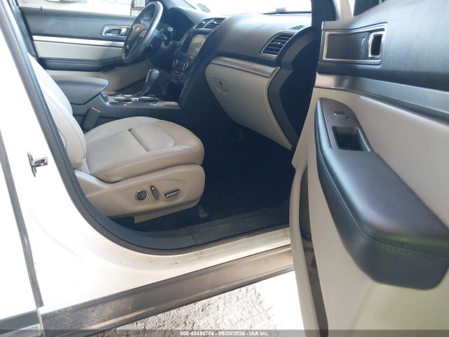 Ford EXPLORER XLT 2018 1FM5K7D81JGC22995 Image 5
