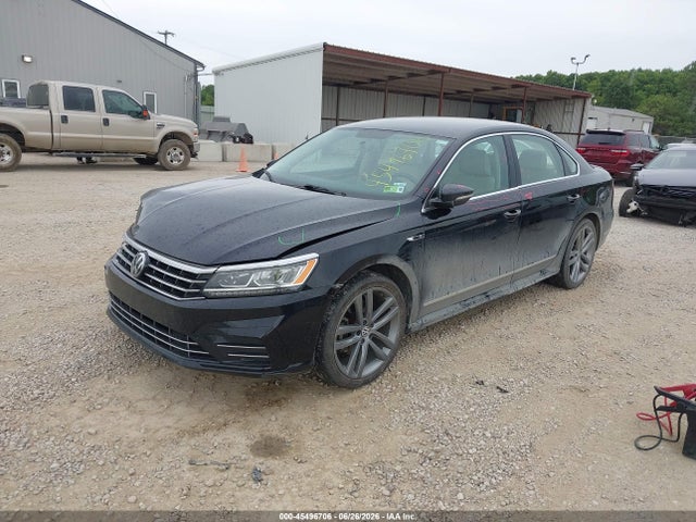 Продажа на аукционе авто 2017 Volkswagen Passat 1.8t R-line, vin: 1VWDT7A31HC080264, номер лота: 45496706