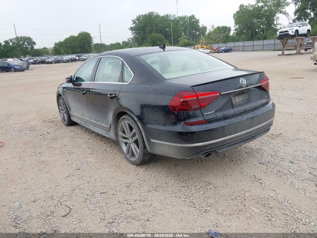 Продажа на аукционе авто 2017 Volkswagen Passat 1.8t R-line, vin: 1VWDT7A31HC080264, номер лота: 45496706