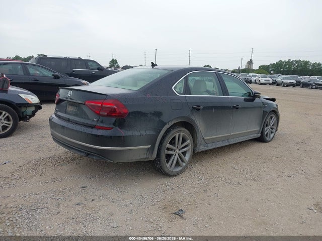 Продажа на аукционе авто 2017 Volkswagen Passat 1.8t R-line, vin: 1VWDT7A31HC080264, номер лота: 45496706