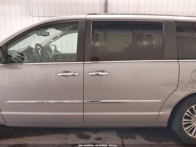 45496744 :رقم المزاد ، 2C4RC1CG5ER372248 vin ، 2014 Chrysler Town & Country Touring-l مزاد بيع