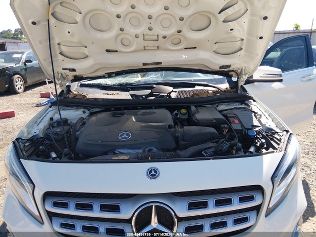 45496799 :رقم المزاد ، WDCTG4GB1JJ474259 vin ، 2018 Mercedes-benz Gla 250 4matic مزاد بيع