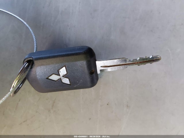 ML32AUHJ0MH006580 Mitsubishi Mirage Carbonite Edition/es/le