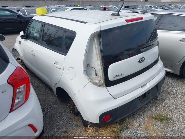 KIA Soul 2018 KNDJN2A22J7615109 Image 3