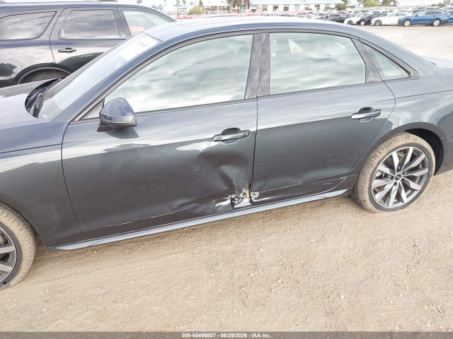 WAUBBAF41RN004140 Audi A4 Premium Plus 40 Tfsi Quattro S Tronic
