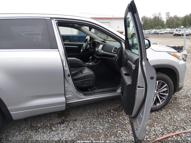 Toyota Highlander Xle 2017 5TDJZRFH4HS413205 Image 5