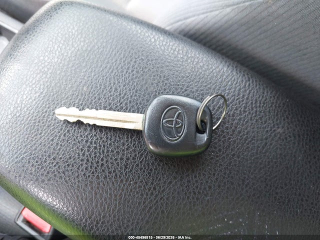 5YFBURHE7FP336132 Toyota COROLLA L