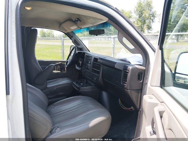 2016 Chevrolet Express 2500 Work Van მანქანა იყიდება აუქციონზე, vin: 1GCWGAFF5G1163724, აუქციონის ნომერი: 45496818