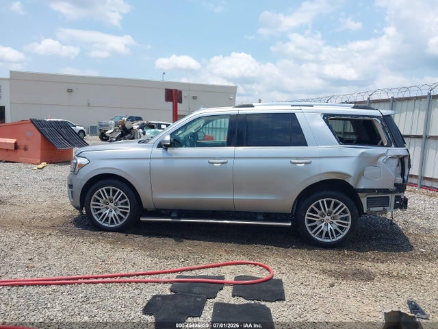 Продажа на аукционе авто 2022 Ford Expedition Limited, vin: 1FMJU1KT6NEA14402, номер лота: 45496839