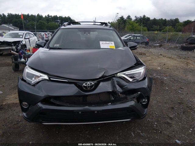 JTMDFREV3JJ721532 Toyota Rav4 Limited