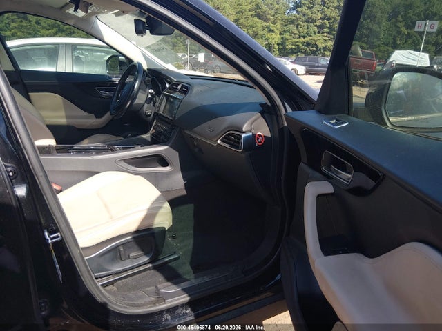 Продажа на аукционе авто 2018 Jaguar F-pace 30t Premium, vin: SADCJ2GX4JA236949, номер лота: 45496874