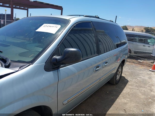 45496979 :رقم المزاد ، 2C4GP54L15R194806 vin ، 2005 Chrysler Town & Country Touring مزاد بيع