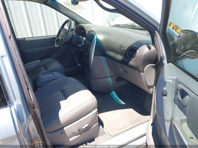 45496979 :رقم المزاد ، 2C4GP54L15R194806 vin ، 2005 Chrysler Town & Country Touring مزاد بيع