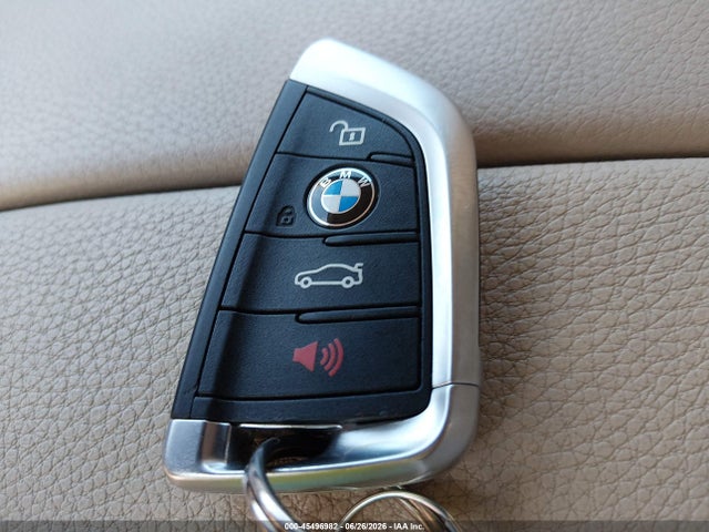 Продажа на аукционе авто 2016 Bmw X5 Xdrive35i, vin: 5UXKR0C51G0U47726, номер лота: 45496982