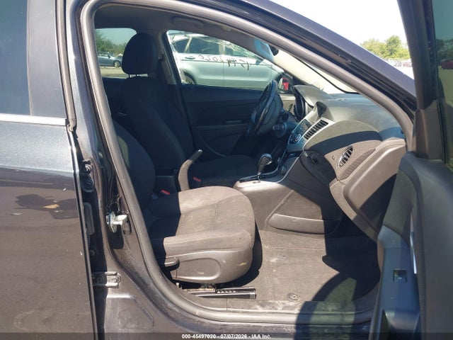 1G1PC5SB3E7180065 Chevrolet Cruze 1lt Auto