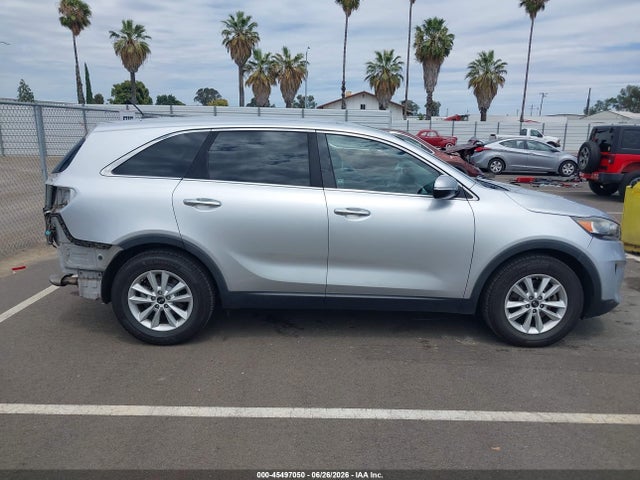 Auction sale of the 2019 Kia Sorento 3.3l Lx, vin: 5XYPG4A59KG441781, lot number: 45497050