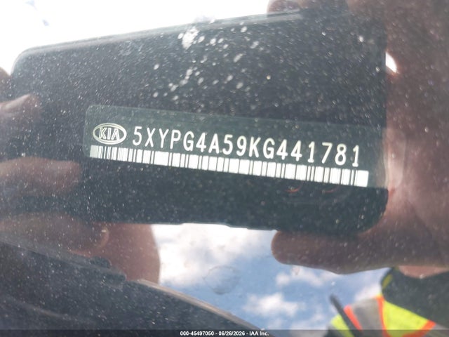5XYPG4A59KG441781 KIA Sorento 3.3l Lx