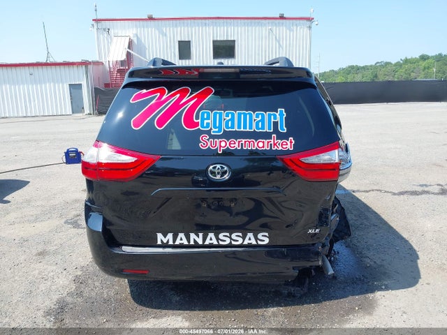 Продажа на аукционе авто 2017 Toyota Sienna Xle 8 Passenger, vin: 5TDYZ3DCXHS768818, номер лота: 45497066