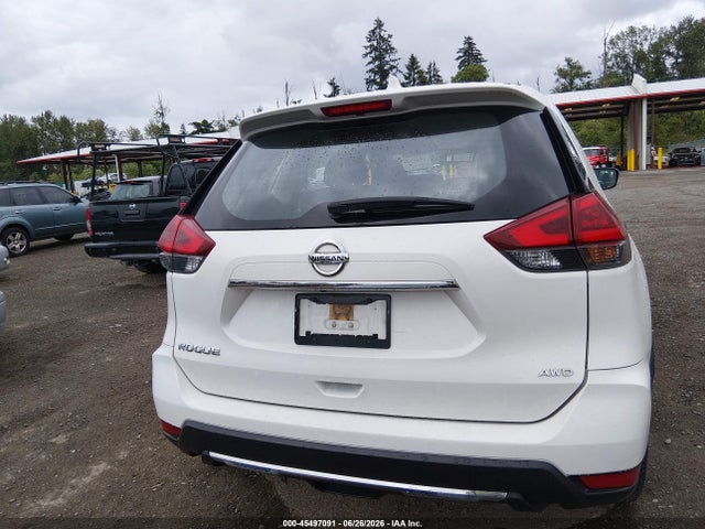 JN8AT2MV8LW139781 Nissan Rogue S Intelligent Awd