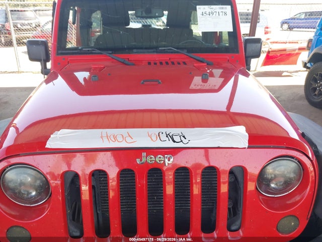 1C4HJWDG5FL533060 Jeep Wrangler Unlimited Sport