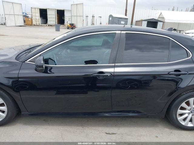 Toyota CAMRY LE 2019 4T1B11HK5KU733962 Image 14