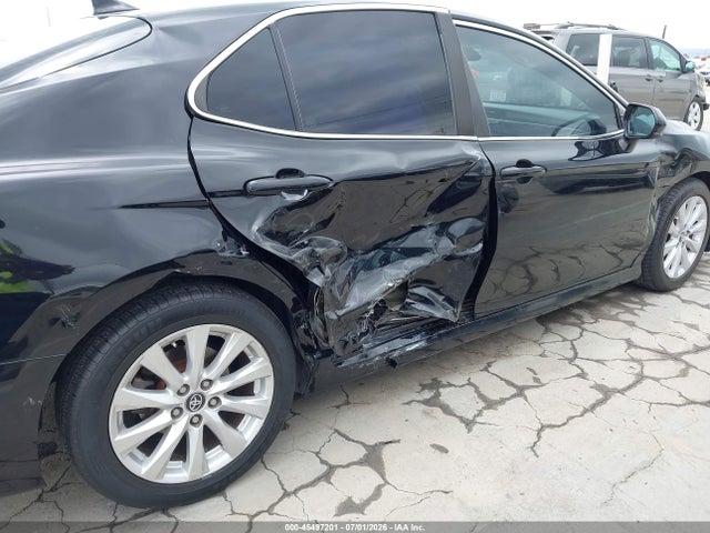 Toyota CAMRY LE 2019 4T1B11HK5KU733962 Image 6