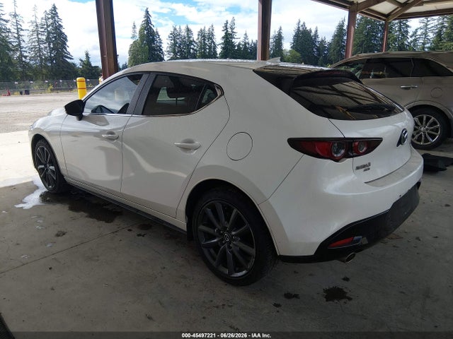 Mazda Mazda3 Preferred Package 2020 JM1BPBMM9L1159501 Image 3