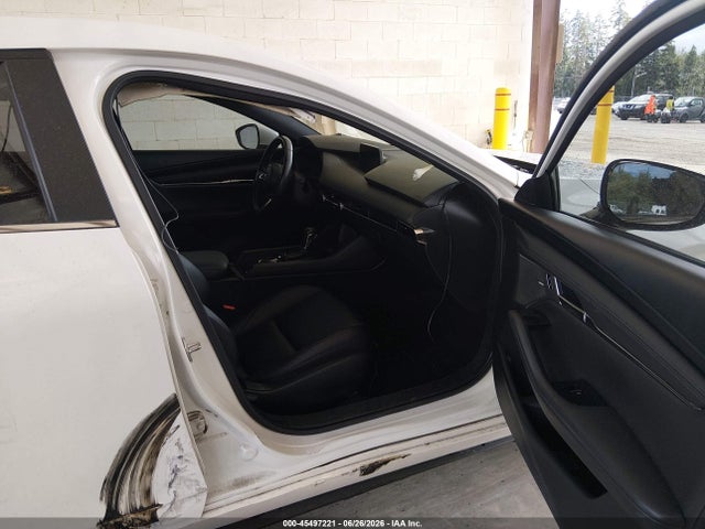 Mazda Mazda3 Preferred Package 2020 JM1BPBMM9L1159501 Image 5