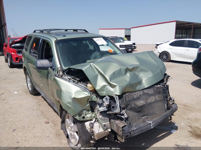 2008 Ford Escape Xlt მანქანა იყიდება აუქციონზე, vin: 1FMCU03158KA14090, აუქციონის ნომერი: 45497263