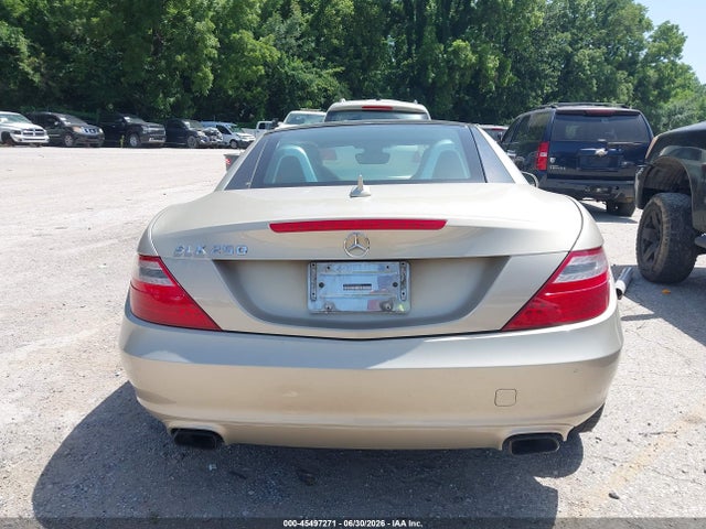 Продаж на аукціоні авто 2012 Mercedes-benz Slk 250, vin: WDDPK4HAXCF038811, номер лоту: 45497271
