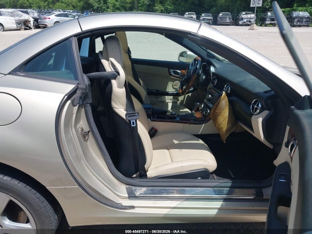 Продаж на аукціоні авто 2012 Mercedes-benz Slk 250, vin: WDDPK4HAXCF038811, номер лоту: 45497271
