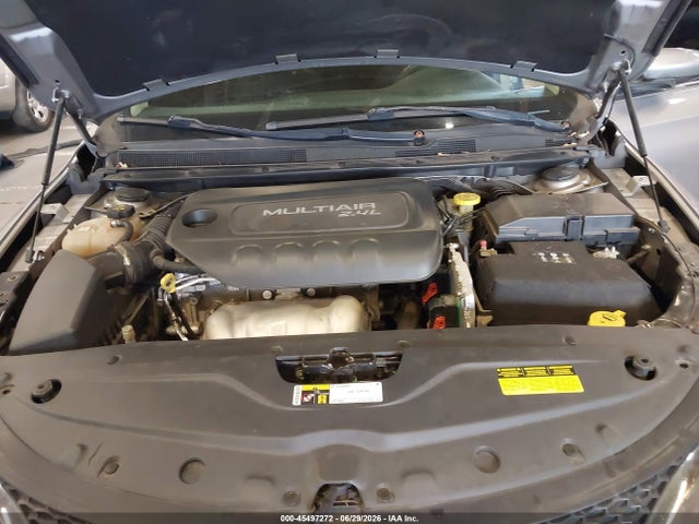 1C3CCCAB5GN170961 Chrysler 200 Limited