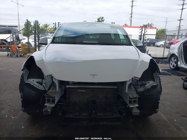 Продаж на аукціоні авто 2024 Tesla Model Y Long Range Single Motor Rear-wheel Drive/rwd, vin: 7SAYGDED4RF214265, номер лоту: 45497297