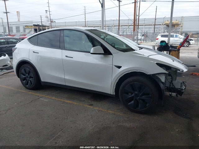 Продаж на аукціоні авто 2024 Tesla Model Y Long Range Single Motor Rear-wheel Drive/rwd, vin: 7SAYGDED4RF214265, номер лоту: 45497297