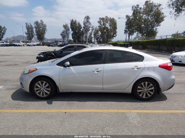 KIA FORTE LX 2016 KNAFK4A69G5616868 Image 14
