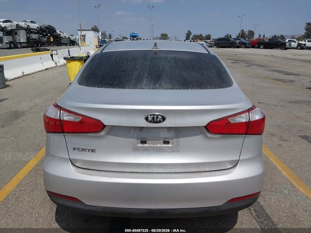 KIA FORTE LX 2016 KNAFK4A69G5616868 Image 16