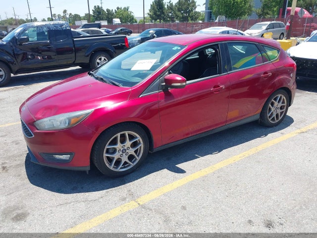 Ford FOCUS SE 2015 1FADP3K27FL256727 Image 2