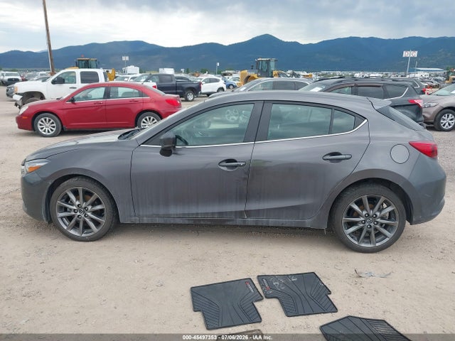 Продажа на аукционе авто 2018 Mazda Mazda3 Touring, vin: 3MZBN1L35JM261108, номер лота: 45497353