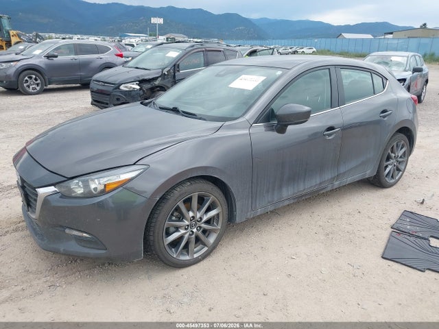 Продажа на аукционе авто 2018 Mazda Mazda3 Touring, vin: 3MZBN1L35JM261108, номер лота: 45497353