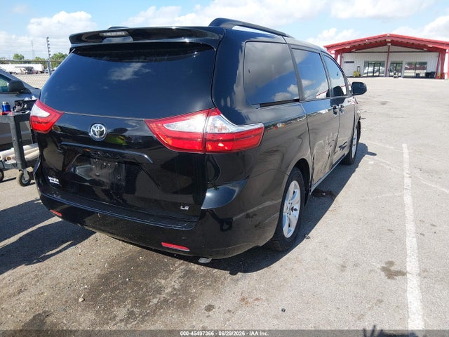 Toyota Sienna Le 8 Passenger 2015 5TDKK3DC8FS660818 Image 4