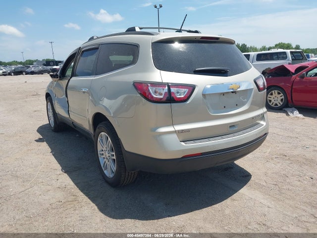 45497384 :رقم المزاد ، 1GNKRGKD3FJ246512 vin ، 2015 Chevrolet Traverse Lt مزاد بيع
