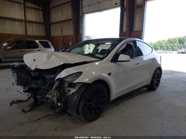 45497401 :رقم المزاد ، 7SAYGDEEXNF385654 vin ، 2022 Tesla Model Y Long Range Dual Motor All-wheel Drive مزاد بيع
