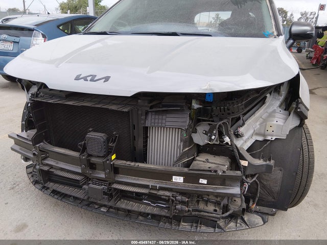 KNDNE5KA8T6139384 KIA Carnival Mpv Hybrid Sx
