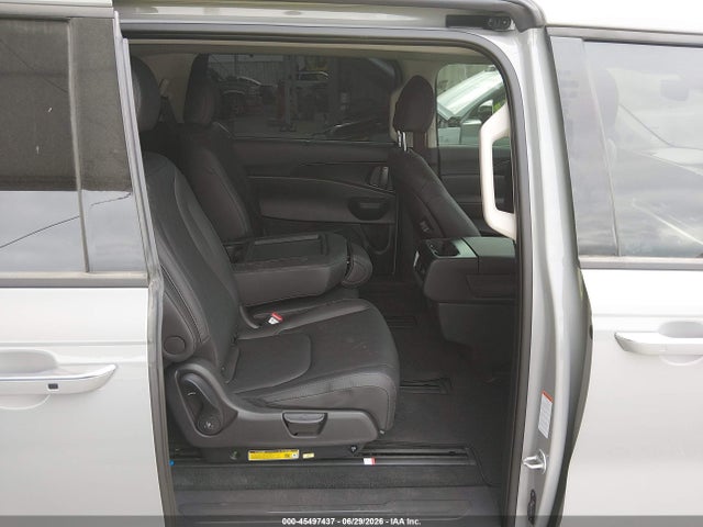 KNDNE5KA8T6139384 KIA Carnival Mpv Hybrid Sx