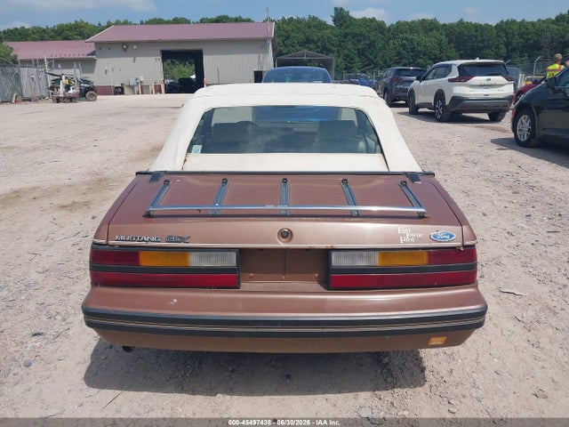 45497438 :رقم المزاد ، 1FABP2737DF129958 vin ، 1983 Ford Mustang مزاد بيع